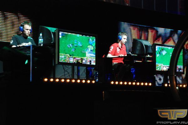 Финал ESWC France WC - WOLF vs TOD Финал ESWC France WC - WOLF vs TOD