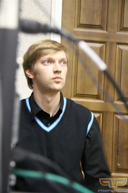 Кто здесь?:) Кто здесь?:)