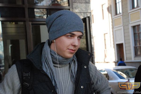 Драйв хочет быть крутым ганстой Драйв хочет быть крутым ганстой