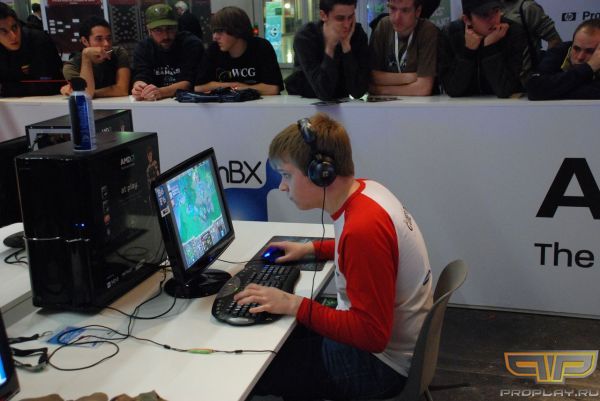 Хеппи в игре за 3ье место против Хота Хеппи в игре за 3ье место против Хота