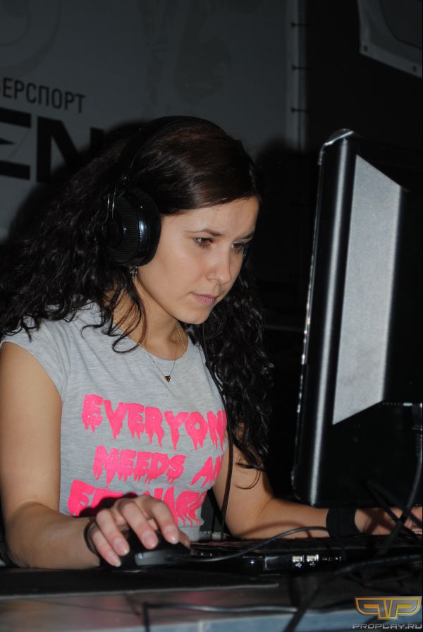 EYESports T.a.T.u EYESports T.a.T.u