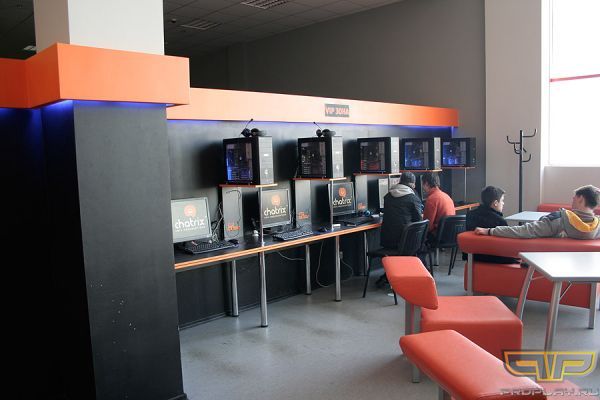 VIP-зал, в котором можно курить за компом VIP-зал, в котором можно курить за компом
