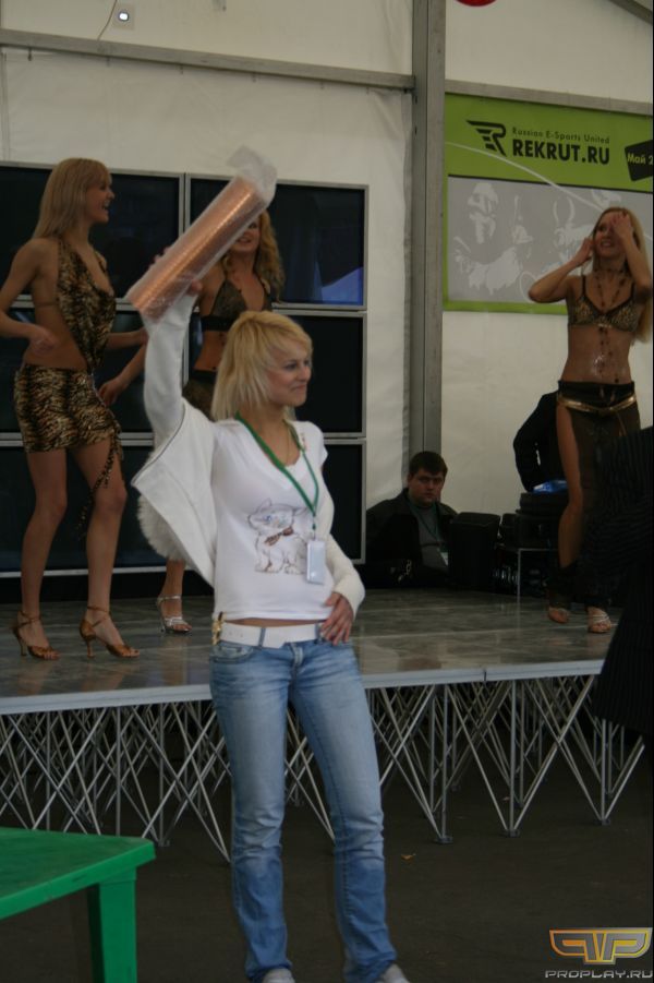 Venema выиграла коробочку, которую позже обменяла Venema выиграла коробочку, которую позже обменяла
